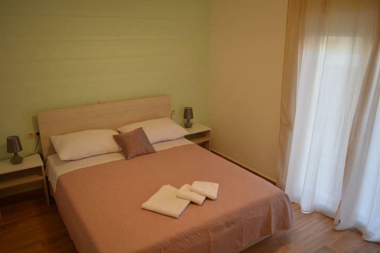 Fourm Apartment Бибине Екстериор снимка