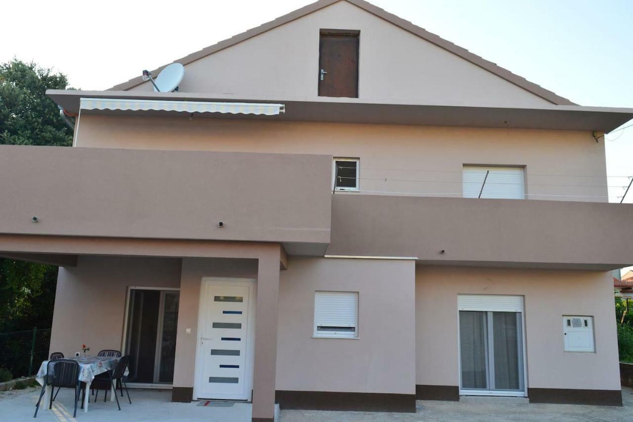 Fourm Apartment Бибине Екстериор снимка