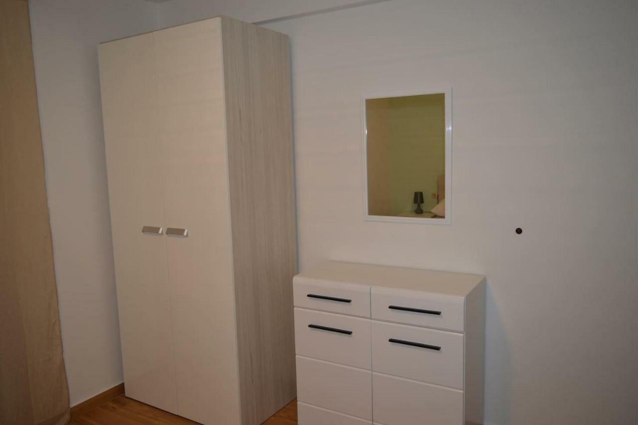 Fourm Apartment Бибине Екстериор снимка